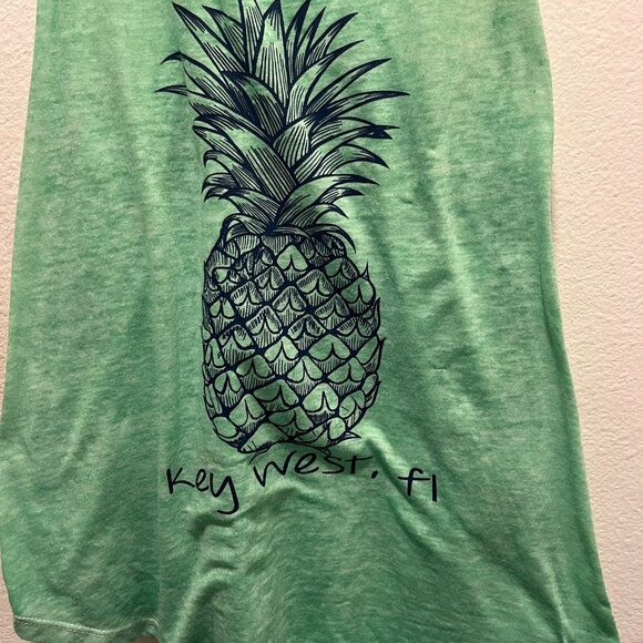 Suzzi i Women's Key West Pineapple Soft Sheer Tank Top Size Medium Teal - Picture 3 of 8